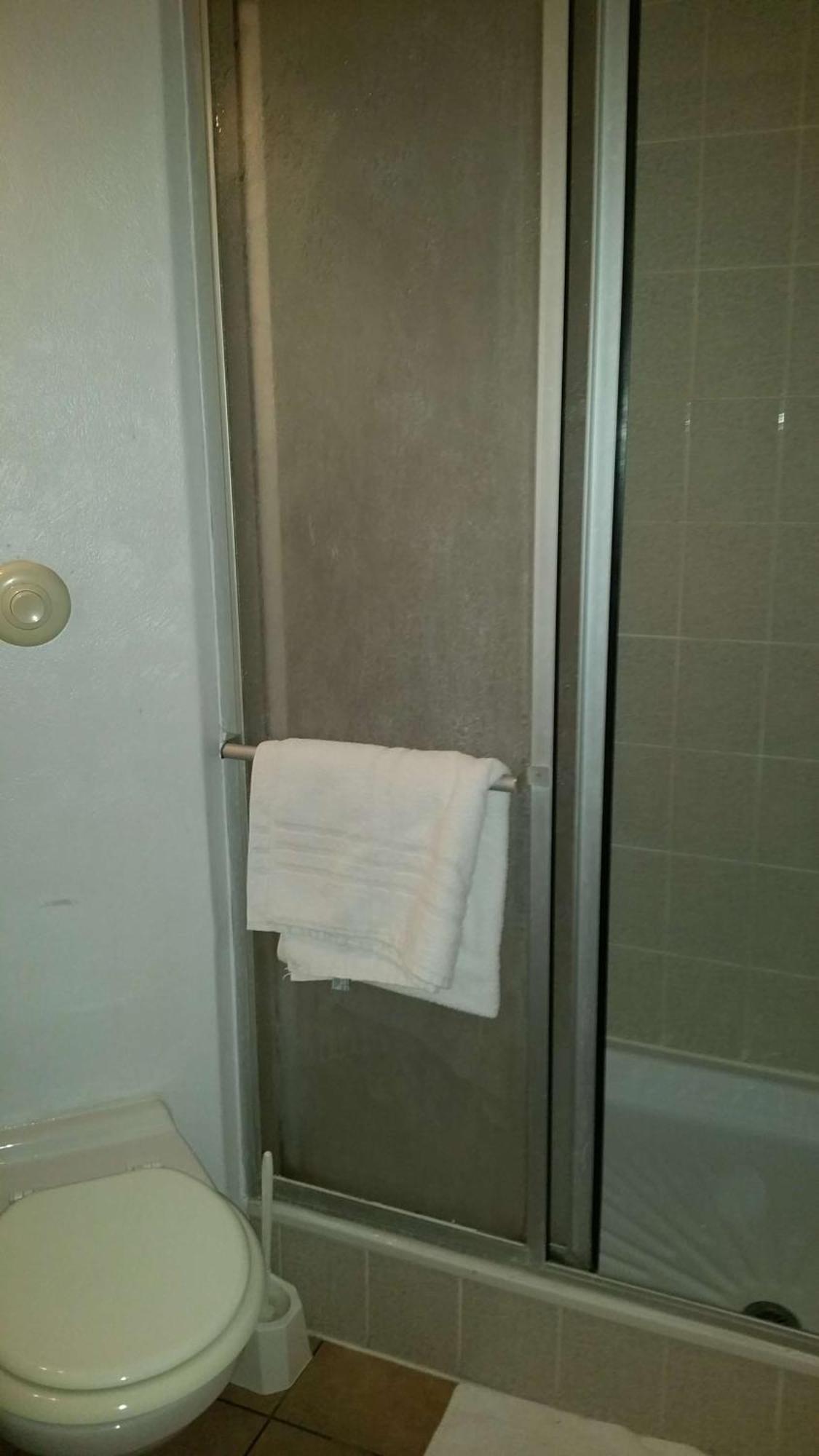 Brit Hotel 사르게민즈 외부 사진