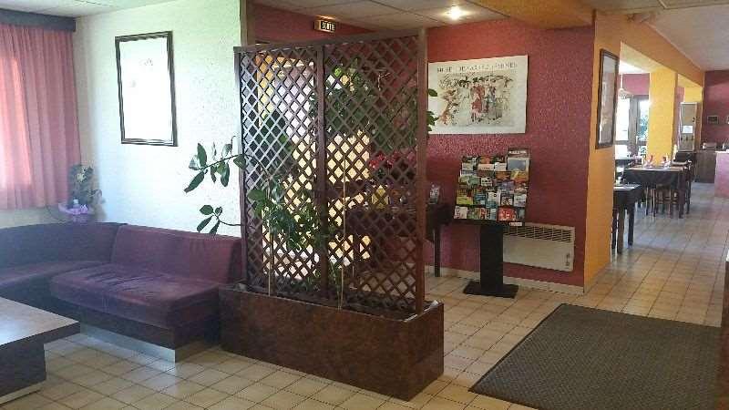 Brit Hotel 사르게민즈 객실 사진