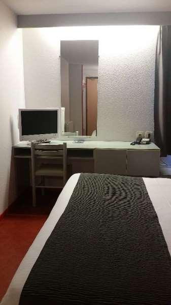 Brit Hotel 사르게민즈 객실 사진